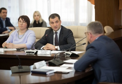 Врио вице-губернатора Максим Брусенцов убежден, что для передачи градостроительных полномочий городу нет объективных причин